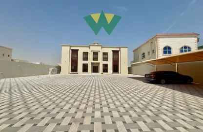 Apartment - 2 Bedrooms - 3 Bathrooms for rent in Madinat Al Riyad - Abu Dhabi