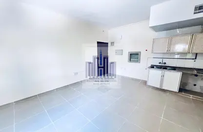 Apartment - Studio - 1 Bathroom for rent in Fire Station Road - Muwaileh - Sharjah