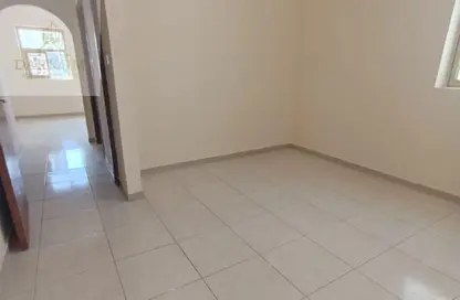 شقة - غرفة نوم - 2 حمامات للايجار في فلل الروضة 2 - 2  الروضة - الروضة - عجمان