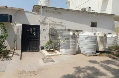 عمارة بالكامل - 6 غرف نوم - 4 حمامات للبيع في الراشدية 3 - الراشدية - عجمان