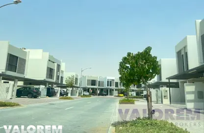 فيلا - 3 غرف نوم - 4 حمامات للايجار في العرعر شجر - داماك هيلز 2 - دبي