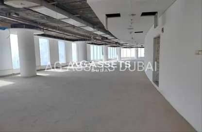Full Floor - Studio for rent in The Bay Gate - Business Bay - Dubai