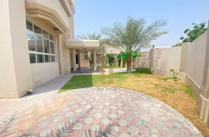 فيلا - 4 غرف نوم - 4 حمامات للايجار في فلل الجميرا 1 - جميرا 1 - الجميرا - دبي