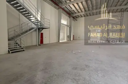 مستودع - استوديو - 1 حمام للايجار في أم الثعوب - أم القيوين