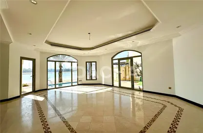 Villa - 5 Bedrooms - 6 Bathrooms for rent in Garden Homes Frond C - Garden Homes - Palm Jumeirah - Dubai
