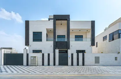 Villa - 6 Bedrooms - 7 Bathrooms for rent in Nad Al Sheba Gardens - Nad Al Sheba 1 - Nad Al Sheba - Dubai
