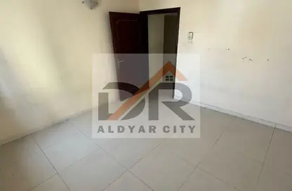 شقة - غرفة نوم - 1 حمام للايجار في مساكن كورنيش عجمان - طريق كورنيش عجمان - عجمان
