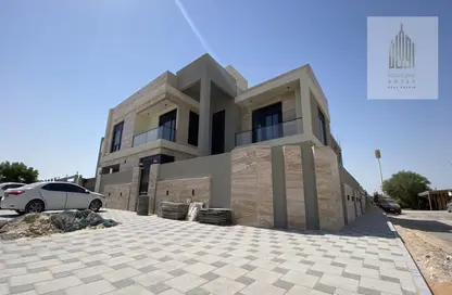Villa - 6 Bedrooms - 7+ Bathrooms for sale in Al Mowaihat 1 - Al Mowaihat - Ajman