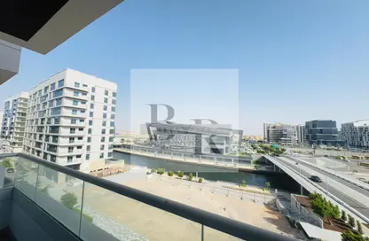 شقة - غرفة نوم - 2 حمامات للايجار في P2752 - شاطئ الراحة - أبوظبي