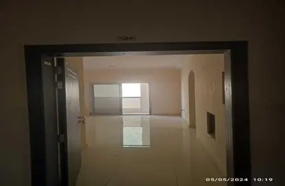 Apartment - 2 Bedrooms - 2 Bathrooms for rent in Al Jurf Industrial 3 - Al Jurf Industrial - Ajman