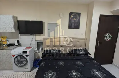 Apartment - Studio - 1 Bathroom for rent in Orient Tower 1 - Orient Towers - Al Bustan - Ajman