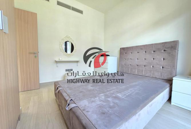 15240118 - Property Image 3