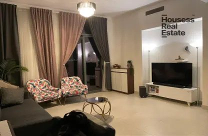 صورة لـ غرفة المعيشة شقة - 2 غرف نوم - 3 حمامات للبيع في وسط المدينة - مدينة دبي للإنتاج (اي ام بي زد) - دبي ، صورة رقم 1
