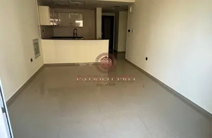 Apartment - 1 Bedroom - 2 Bathrooms for sale in UniEstate Sports Tower - Dubai Sports City - Dubai