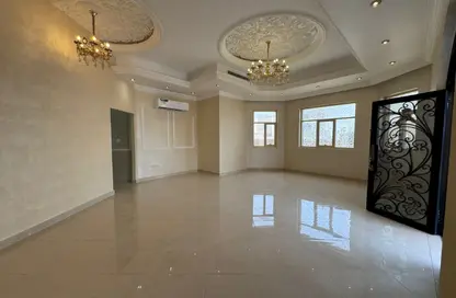 Apartment - 1 Bedroom - 1 Bathroom for rent in Mohamed Bin Zayed Centre - Mohamed Bin Zayed City - Abu Dhabi