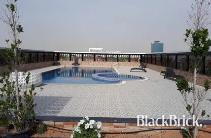 Apartment - 2 Bedrooms - 3 Bathrooms for sale in Glitz 3 - Glitz - Dubai Studio City - Dubai