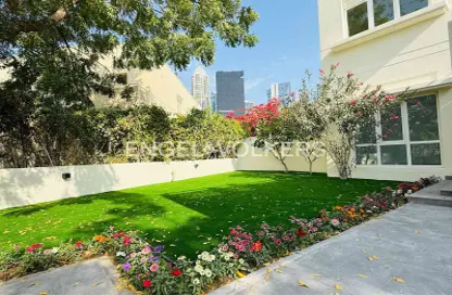 Villa - 3 Bedrooms - 4 Bathrooms for rent in Meadows 1 - Meadows - Dubai