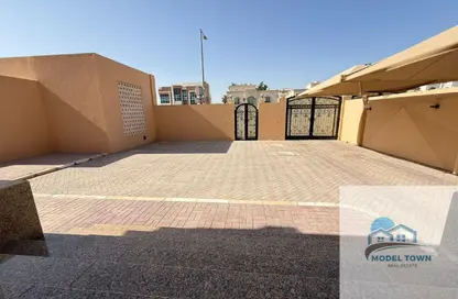 فيلا - 4 غرف نوم - 5 حمامات للايجار في مدينة خليفة أ - مدينة خليفة - أبوظبي فيلا - 4 غرف نوم - 5 حمامات للايجار في مدينة خليفة أ - مدينة خليفة - أبوظبي
