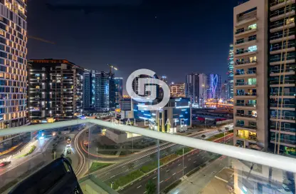 شقة - غرفة نوم - 1 حمام للايجار في برج ماي فير - الخليج التجاري - دبي