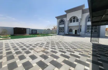 Villa - 7 Bedrooms - 7+ Bathrooms for rent in Al Riffa - Ras Al Khaimah