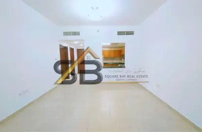 شقة - غرفة نوم - 2 حمامات للايجار في مبنى اف 49 افنيو - 3 المرحلة - المدينة الدولية - دبي