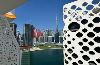 Apartment - 1 Bedroom - 2 Bathrooms for rent in Millennium Binghatti Residences - Business Bay - Dubai