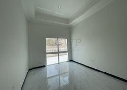 صورةغرفة فارغة لـ: شقة - 3 غرف نوم - 3 حمامات للبيع في ايسيس شاتو‎ - قرية الجميرا سركل - دبي, صورة 1