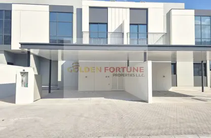 Villa - 3 Bedrooms - 4 Bathrooms for rent in East Village - Al Furjan - Dubai
