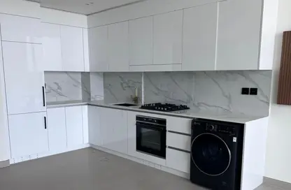 Apartment - 1 Bedroom - 2 Bathrooms for rent in Binghatti Azure - Jumeirah Village Circle - Dubai