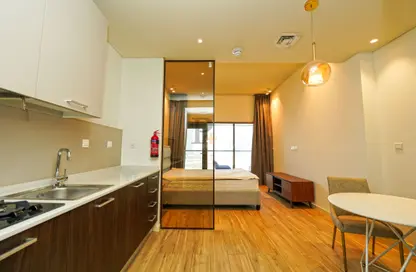 Apartment - Studio - 1 Bathroom for rent in Park View Tower - Jumeirah Village Circle - Dubai