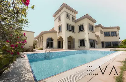 Villa - 5 Bedrooms - 6 Bathrooms for rent in Signature Villas Frond D - Signature Villas - Palm Jumeirah - Dubai