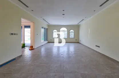 Villa - 3 Bedrooms - 4 Bathrooms for rent in Legacy - Jumeirah Park - Dubai