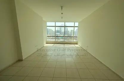 Apartment - 2 Bedrooms - 4 Bathrooms for rent in Emirates Tower - Hamdan Street - Abu Dhabi