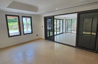 فيلا - 4 غرف نوم - 6 حمامات للبيع في فلل سعديات بيتش - شاطئ السعديات - جزيرة السعديات - أبوظبي