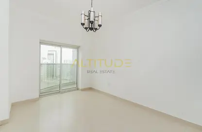 Empty Room image for: Apartment - 1 Bedroom - 2 Bathrooms for sale in Global Golf Residences 2 - Dubai Sports City - Dubai, Image 1