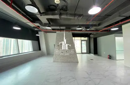 Office Space - Studio - 1 Bathroom for rent in Iris Bay - Business Bay - Dubai