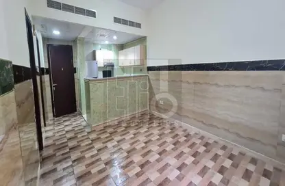 شقة - غرفة نوم - 2 حمامات للبيع في L05 - طراز يوناني - المدينة الدولية - دبي