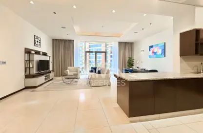 Apartment - 1 Bedroom - 2 Bathrooms for rent in Emerald - Tiara Residences - Palm Jumeirah - Dubai
