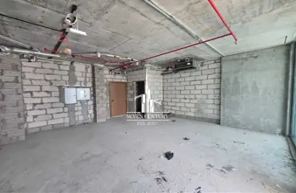 Office Space - Studio - 1 Bathroom for rent in Binghatti Azure - District 16 - Jumeirah Village Circle - Dubai