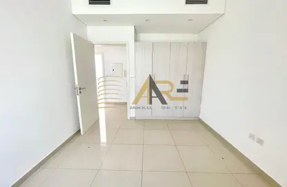 Villa - 3 Bedrooms - 4 Bathrooms for rent in Nasma Residence - Al Tai - Sharjah