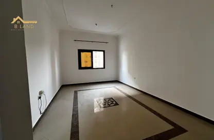 Apartment - 2 Bedrooms - 2 Bathrooms for rent in Al Khan Corniche - Al Khan - Sharjah