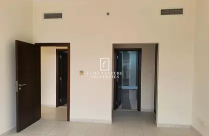 Apartment - 2 Bedrooms - 3 Bathrooms for rent in La Fontana - Arjan - Dubai