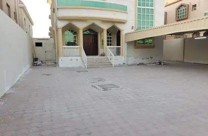 فيلا - 5 غرف نوم - 6 حمامات للايجار في فلل الروضة 2 - 2  الروضة - الروضة - عجمان