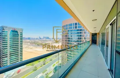 Apartment - 4 Bedrooms - 5 Bathrooms for rent in United Square - Al Khalidiya - Abu Dhabi