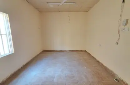 Villa - 4 Bedrooms - 3 Bathrooms for rent in Al Sabkha - Al Riqqa - Sharjah Villa - 4 Bedrooms - 3 Bathrooms for rent in Al Sabkha - Al Riqqa - Sharjah