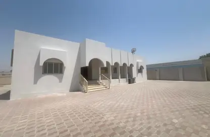 Villa - 3 Bedrooms - 4 Bathrooms for rent in Al Dhait South - Al Dhait - Ras Al Khaimah