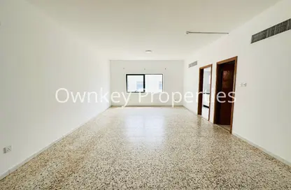 Apartment - Studio - 1 Bathroom for rent in Al Raffa - Bur Dubai - Dubai