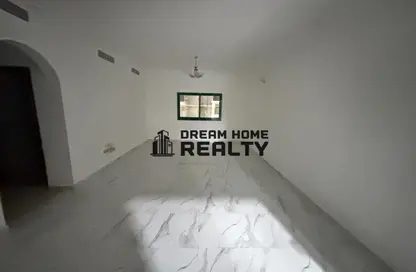 Apartment - 2 Bedrooms - 3 Bathrooms for rent in Manazil Tower 5 - Al Taawun Street - Al Taawun - Sharjah