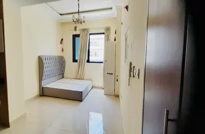 Apartment - 1 Bathroom for rent in Dubai Industrial City - Dubai