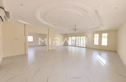 Villa - 5 Bedrooms - 5 Bathrooms for rent in Umm Suqeim 1 Villas - Umm Suqeim 1 - Umm Suqeim - Dubai